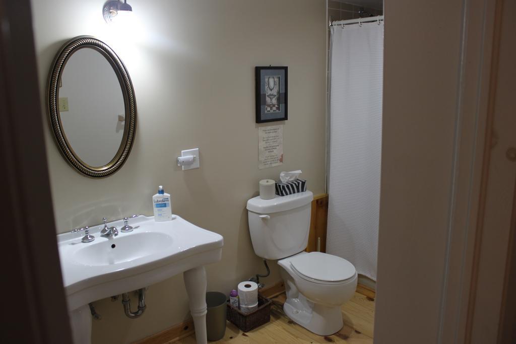 La Grange Country Inn Wakefield Luaran gambar
